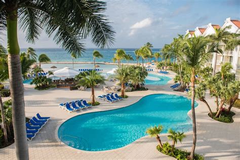 hotels in oranjestad with beach access